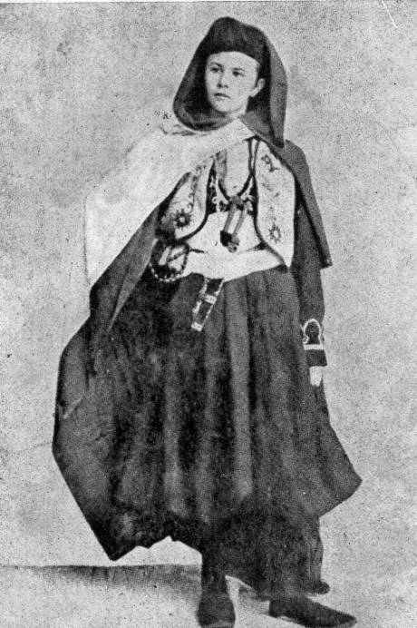 Black and white photo of Isabelle Rimbaud in a traditional dress.