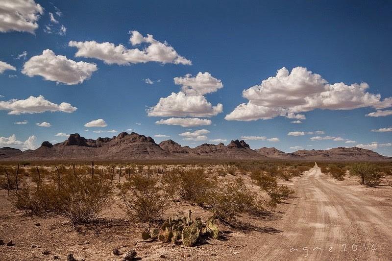 Silence zone in desert 