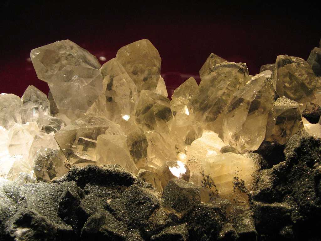 White crystal rocks