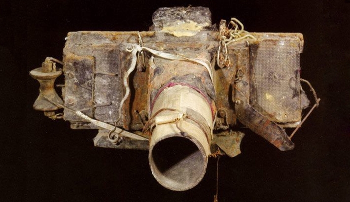 Homemade camera by Miroslav Tichy