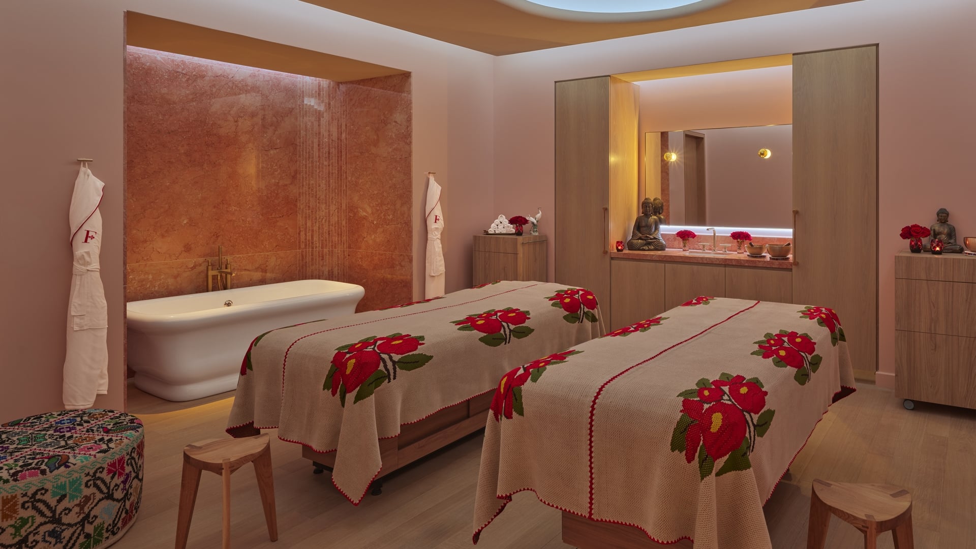 TSHH NY Couples Room