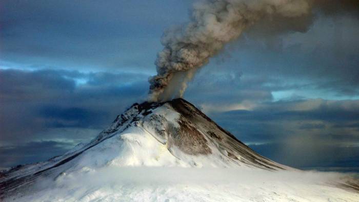 Mount Erebus erupting in ash 