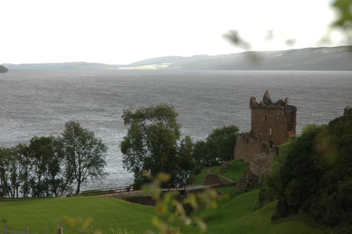 Castle ruins on Loch Ness