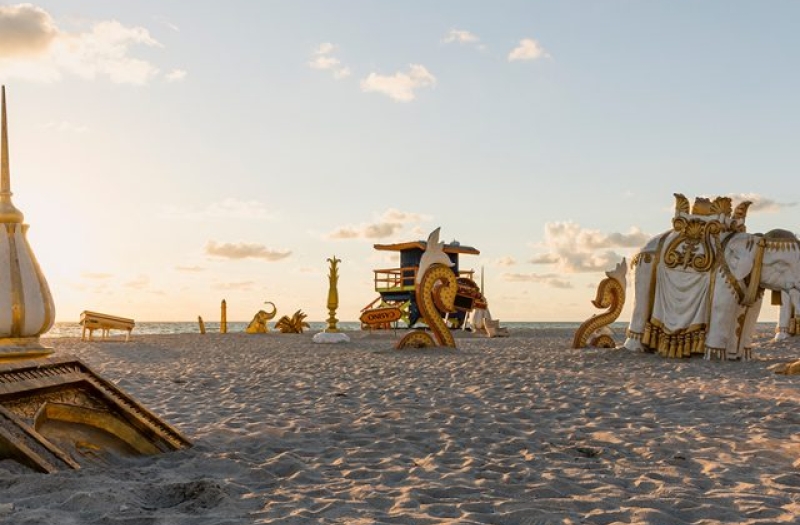 sinking taj mahal art installation on miami beach