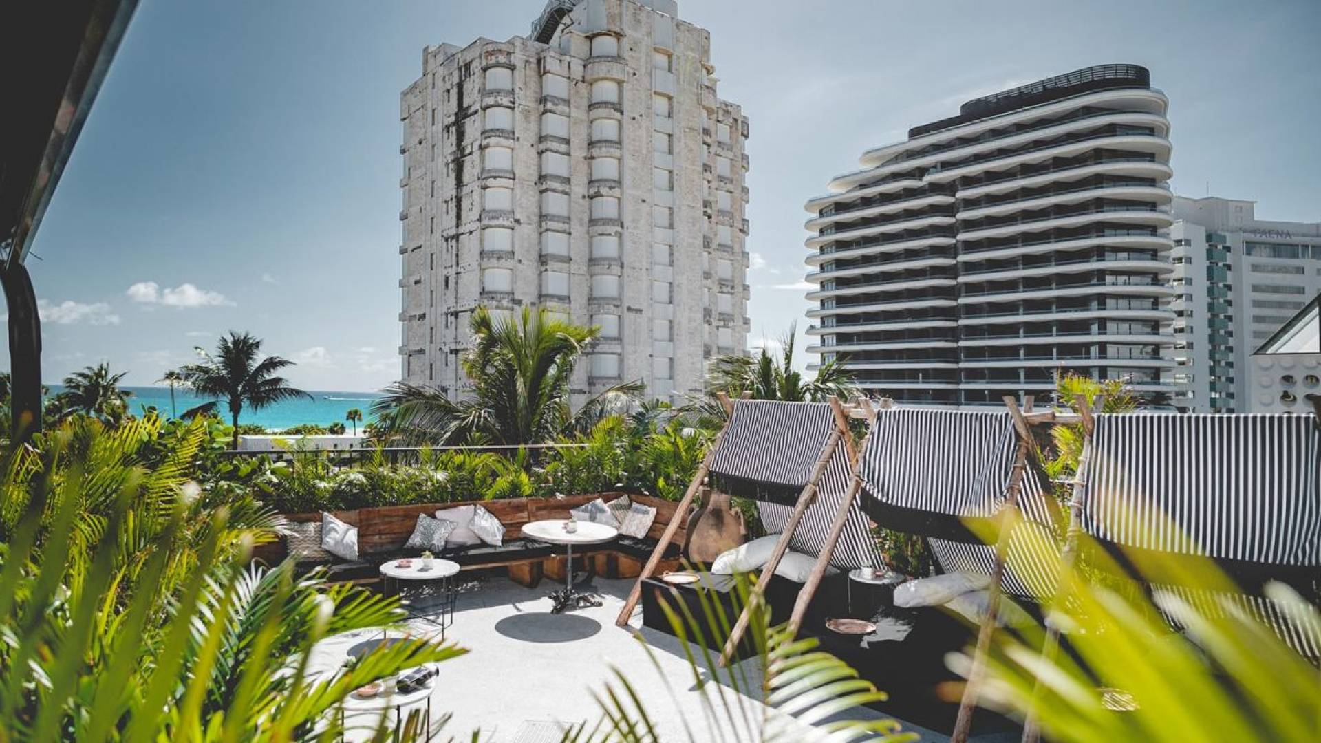 rooftop bar at Gitano overlooking Miami Beach