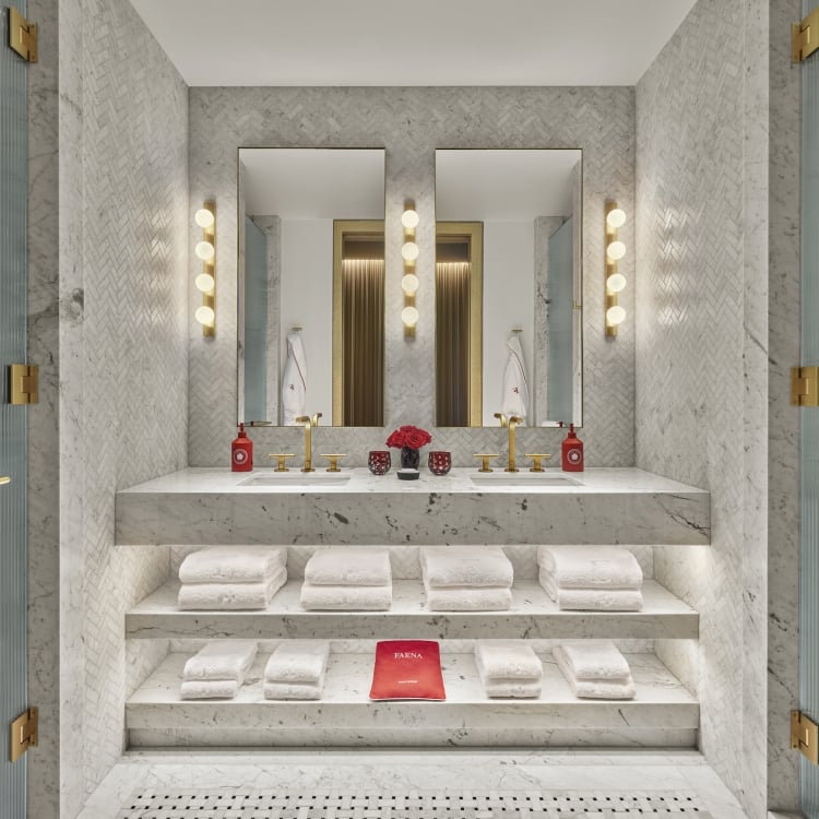 NEW YORK Bathroom High Line Junior Suite