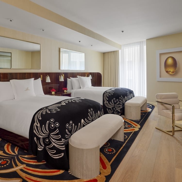 Classic Queen Queen Bed by Nikolas Koenig