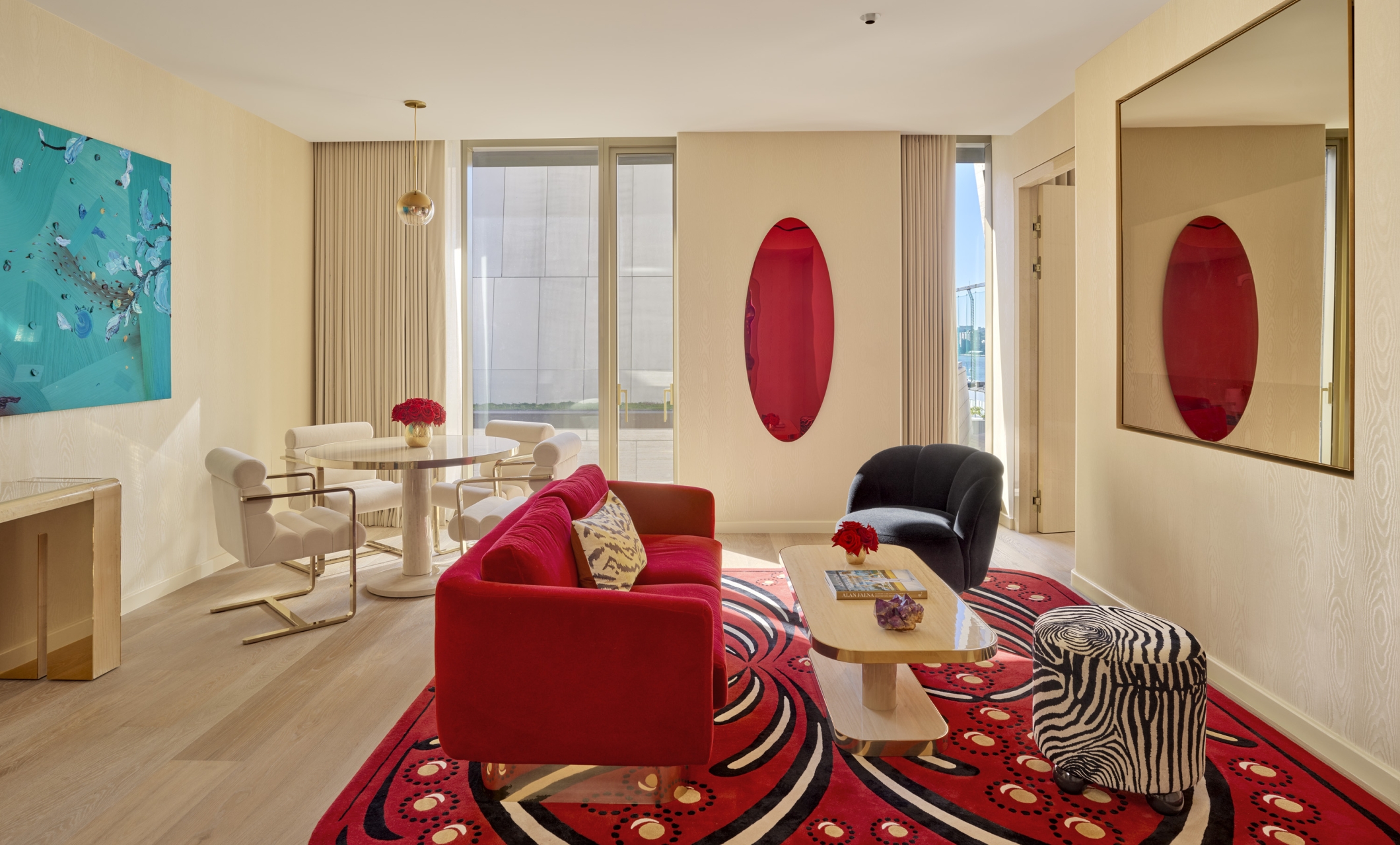 Deluxe Living Room
