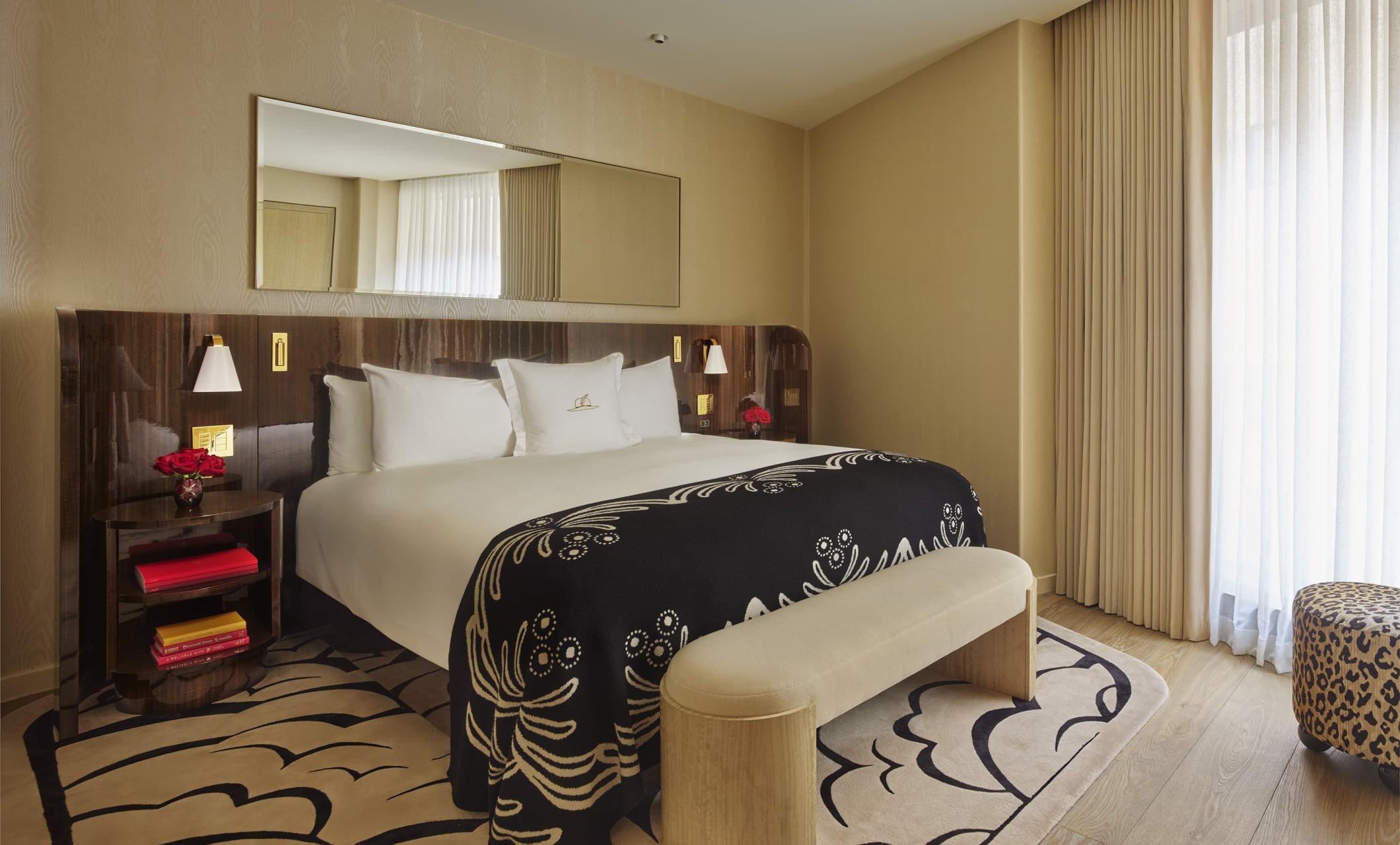 Classic One Bedroom Suite Bedroom