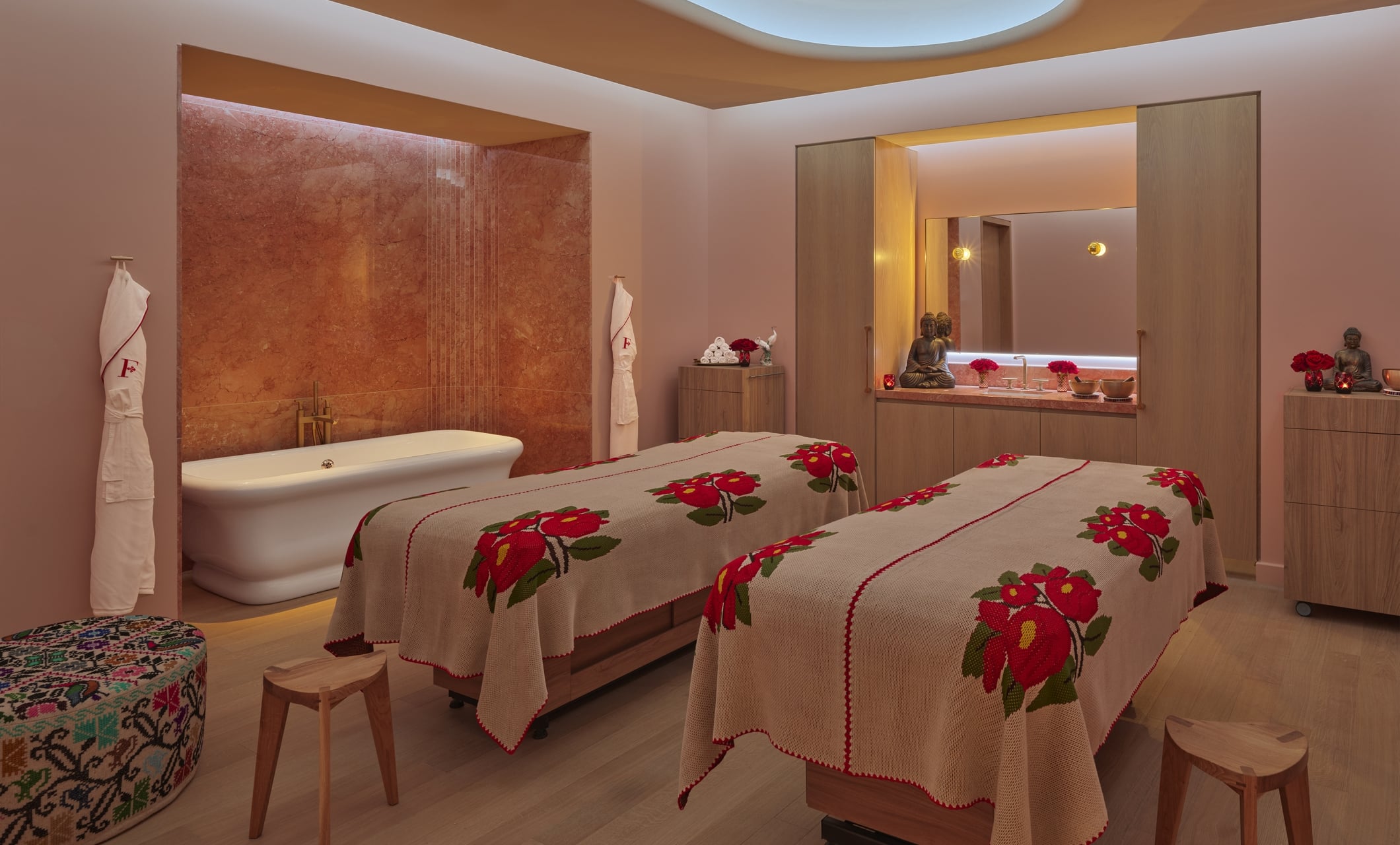 TSHH NY Couples Room