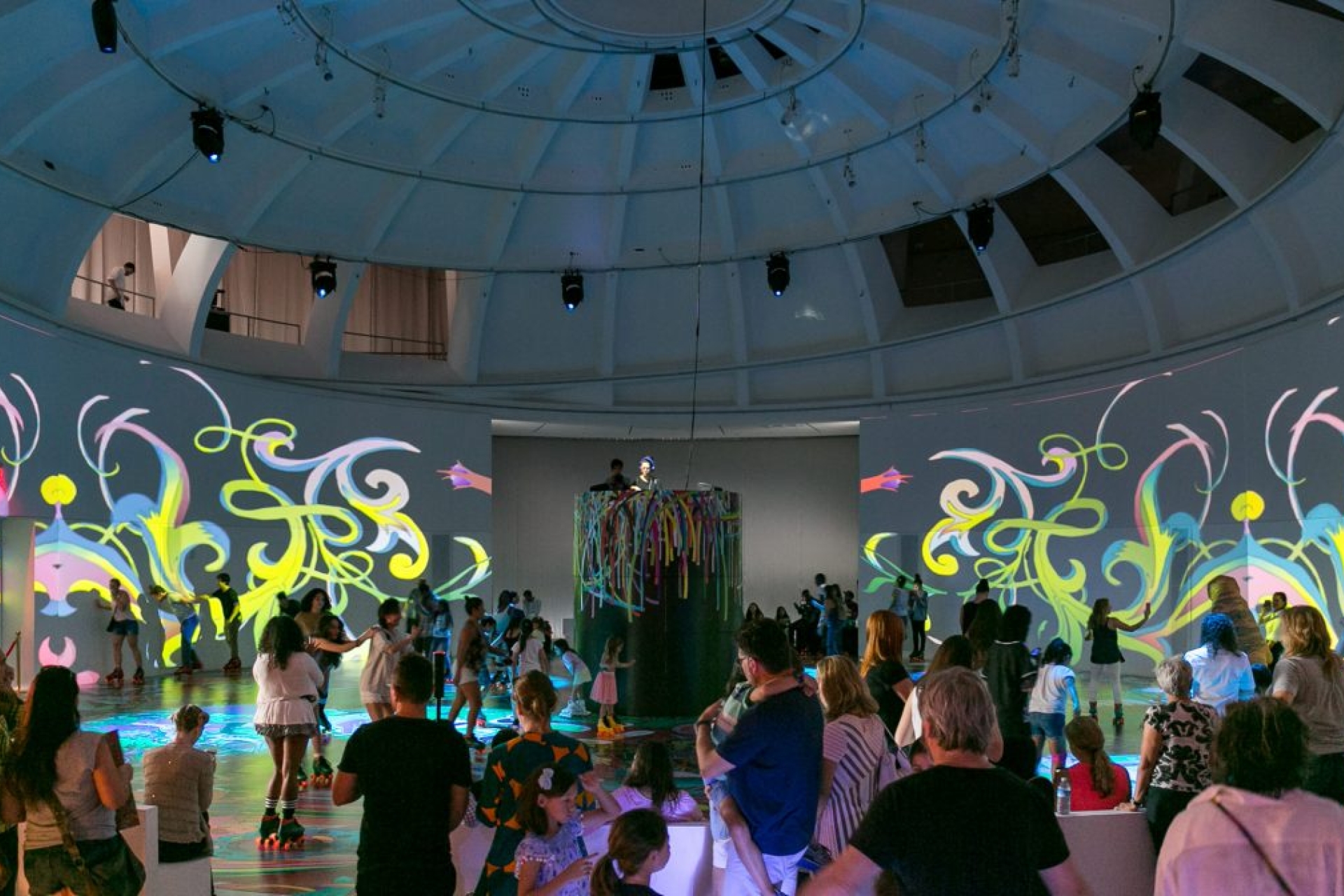 Ángeles Veloces Arcanos Fugaces Second Sundays at Faena Forum
