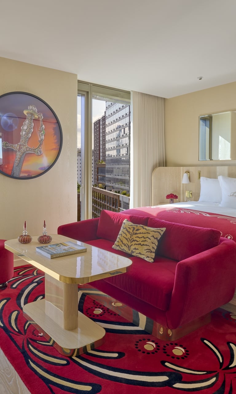 High Line King Junior Suite Hearing Accessible