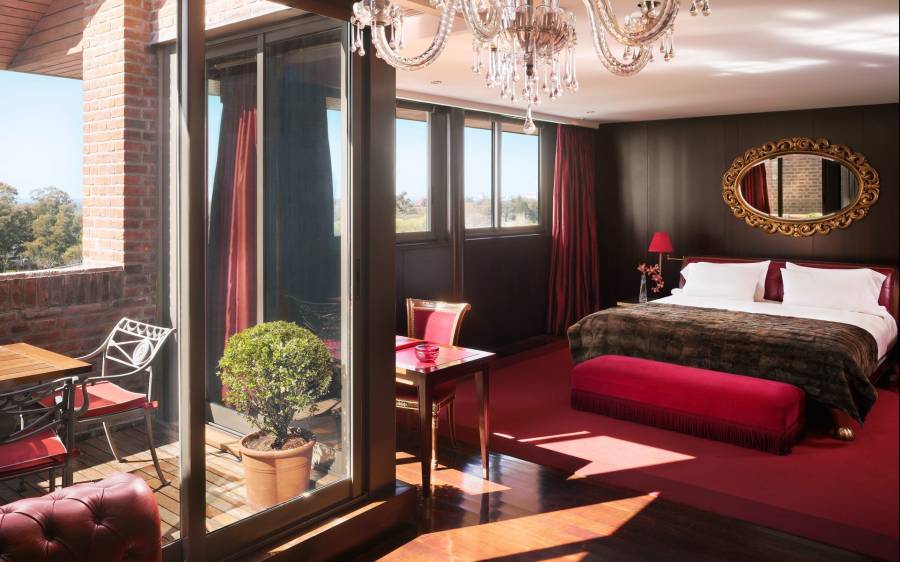 presidential suite hotel bedroom and balcony