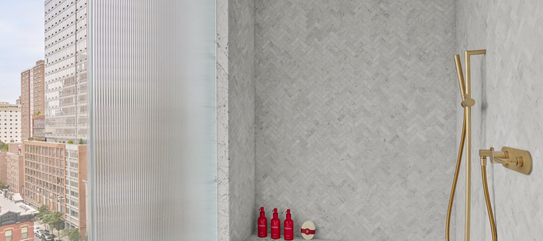 NY Chelsea One-Bedroom Suite Shower