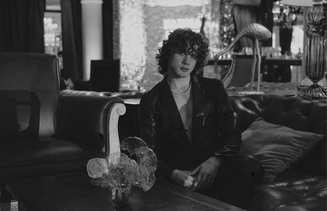 lucas edi - the library lounge 