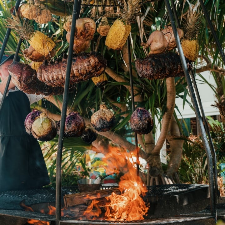 Los Fuegos Asado 