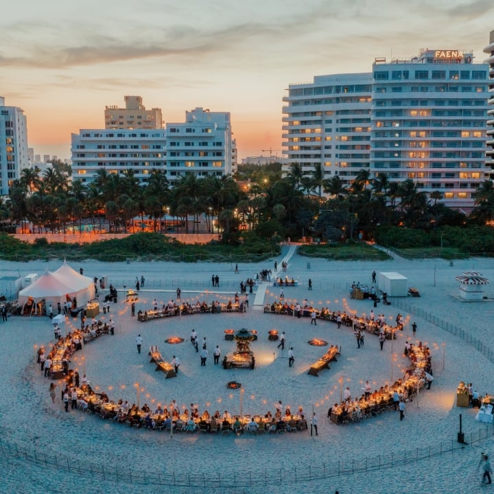 Faena Art Sonnet 18 