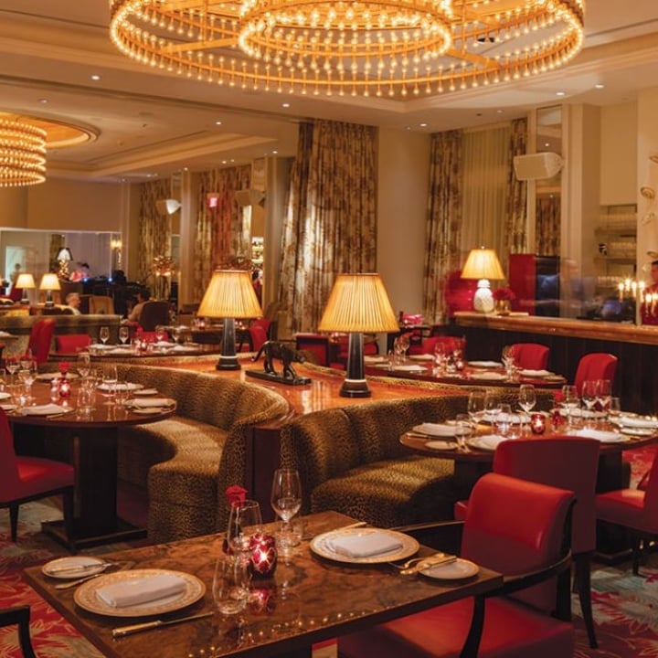 Los Fuegos restaurant