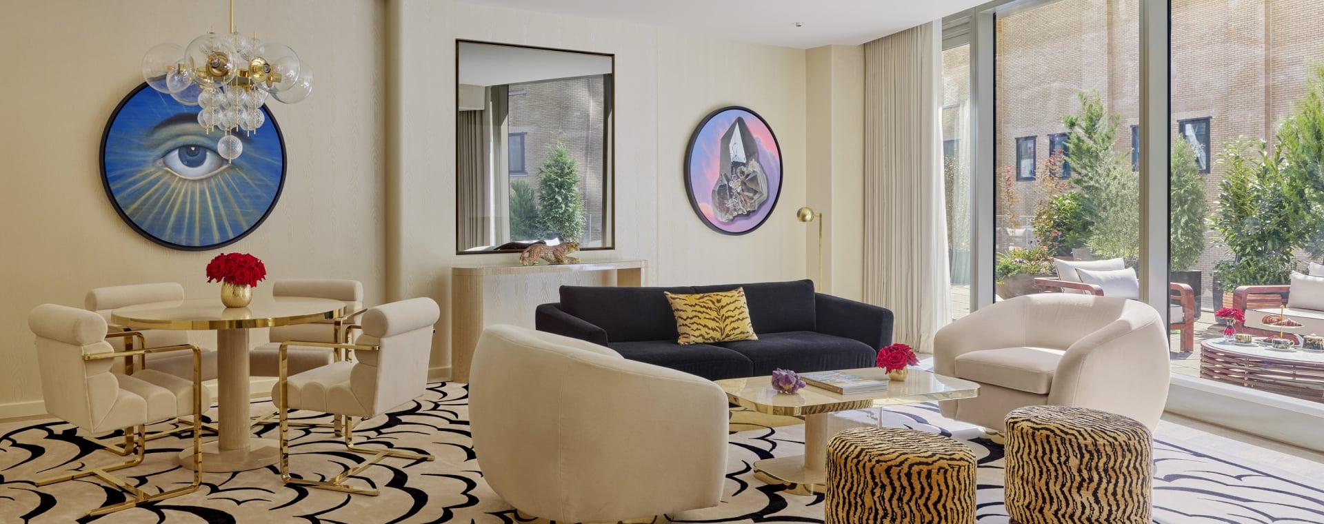 Crystal One-Bedroom Suite thumbnail 5