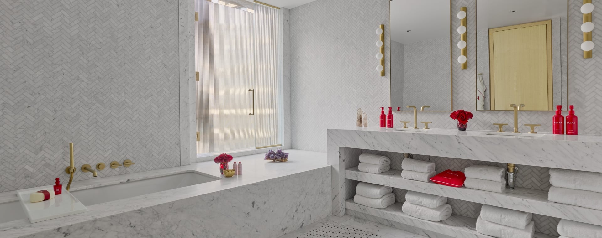 Crystal One-Bedroom Suite