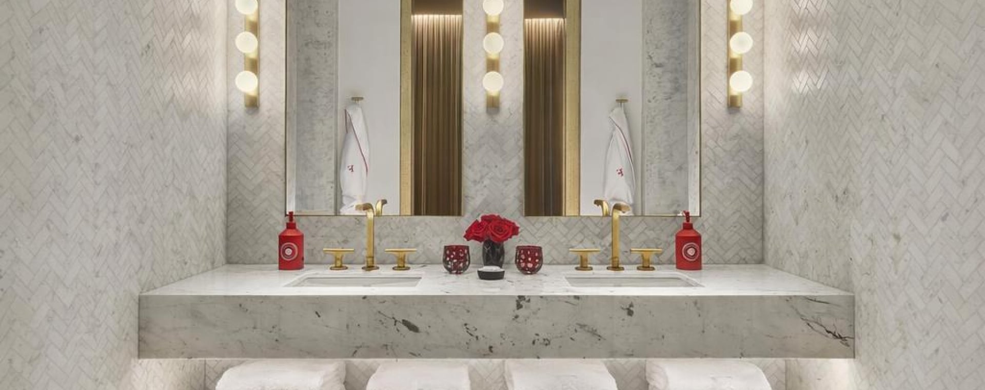 Rose Two-Bedroom Suite