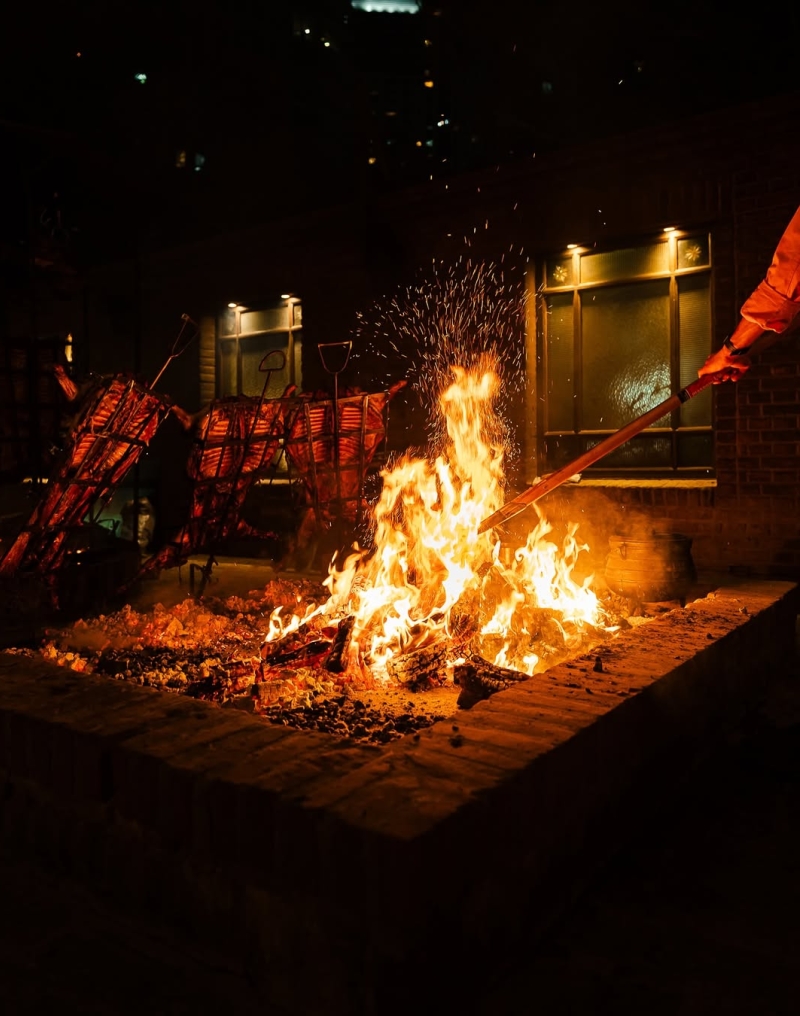 El Mercado fire