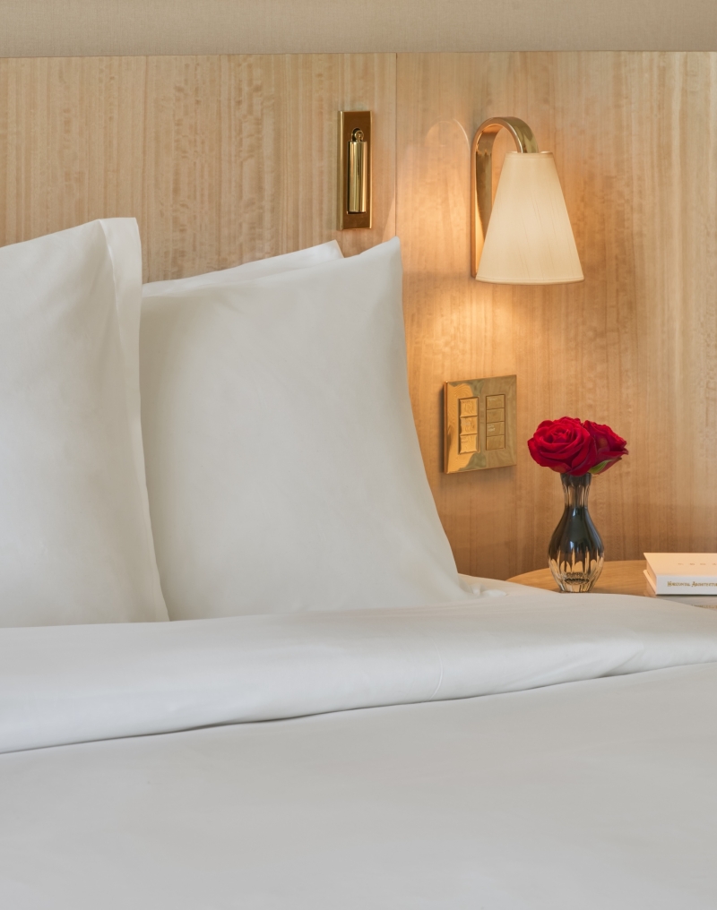 FAENA NEW YORK - High Line Park Junior Suite - Headboard Detail