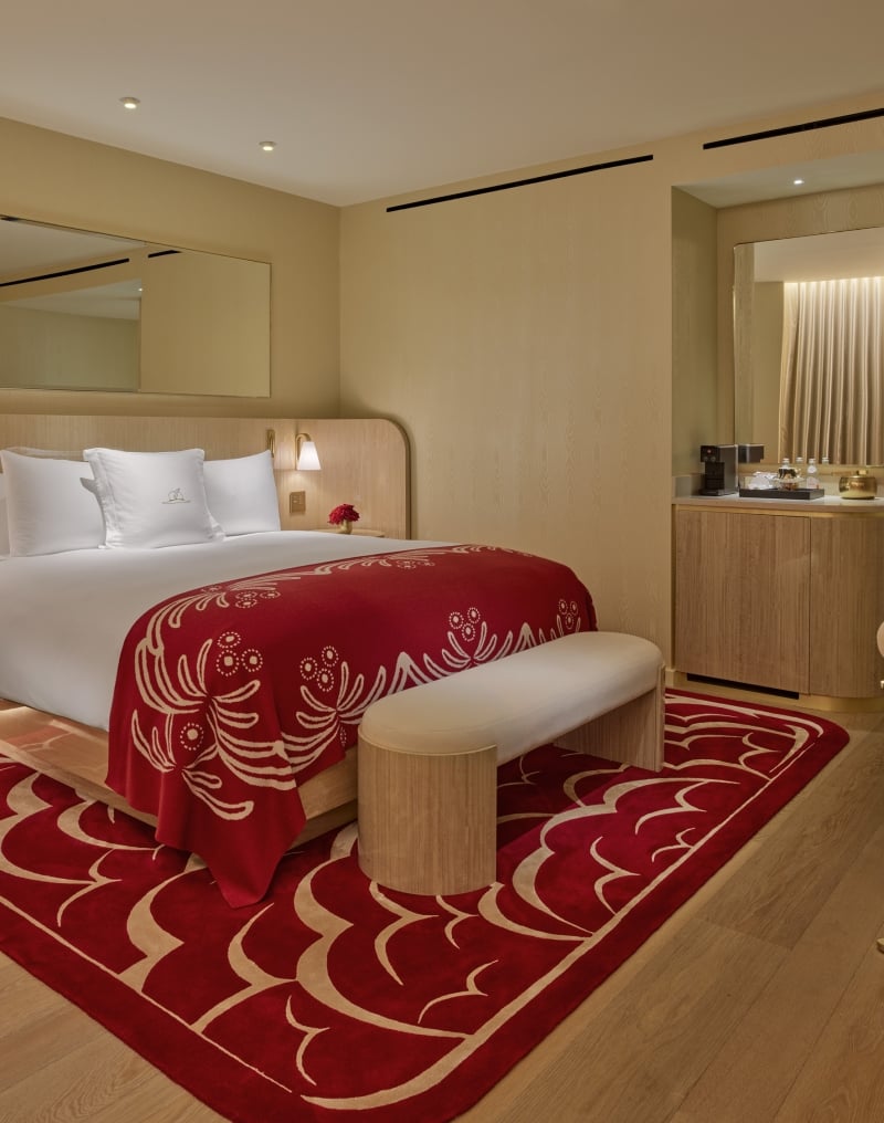 Deluxe King Room