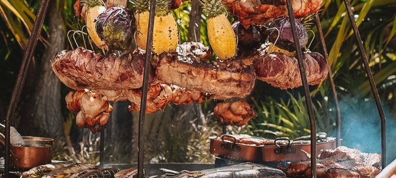 Los Fuegos Asado 