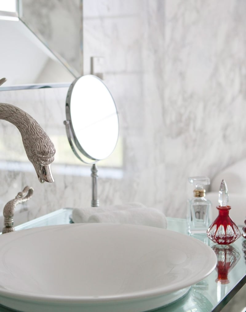 basin sink with swan faucet in tower suite